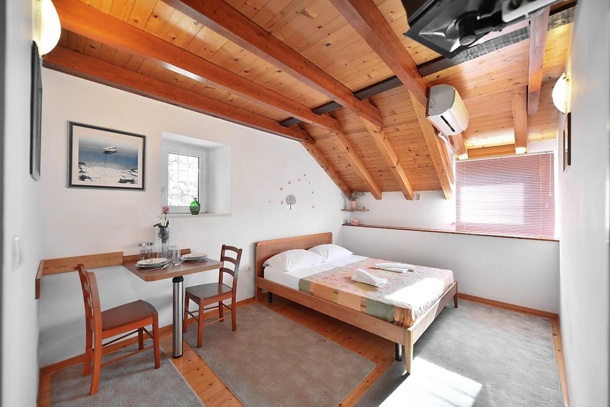 Apartments Mirabella Omiš Exterior foto
